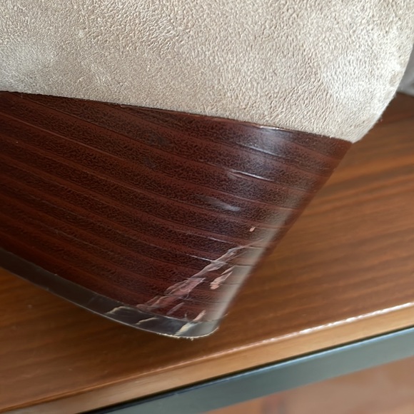 Sam Edelman Suede bootie, size 7, taupe, 2 in boot heel, fringe detail. - Picture 9 of 9